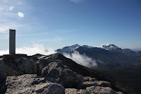 Cim del Tomir amb el Massanella i Puig Major de fons