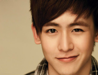  Nichkhun 2PM