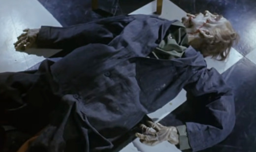 Screenshot - Victim of the silicate creatures in Island of Terror (1966)