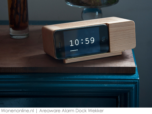 Areaware-Alarm-Dock-Wekker2