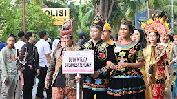   Karnaval Budaya di Perayaan HUT Ke-60 Provinsi Sulteng