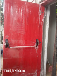 Pintu Emergency untuk Pabrik Hokben Ciracas Jakarta Timur