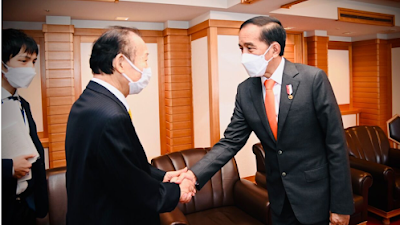 Presiden Jokowi Bertemu Ketua Japan-Indonesia Parliamentary Friendship League