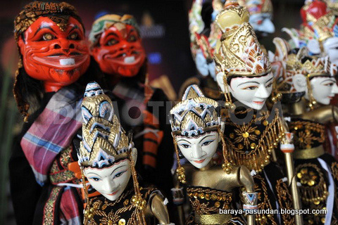 Wayang Golek Seni dan Budaya Jawa Barat  Baraya Pasundan