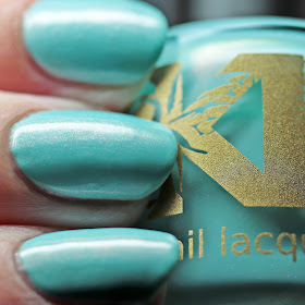 Bee's Knees Lacquer Alphahole