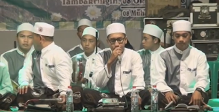 Download Sholawat Al Munsyidin Dilluni Versi Baru