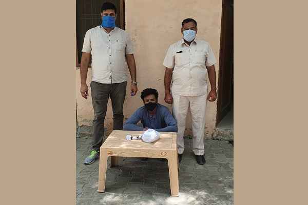 crime-branch-sector-17-faridabad-arrested-vipin-buprenorphine-injection