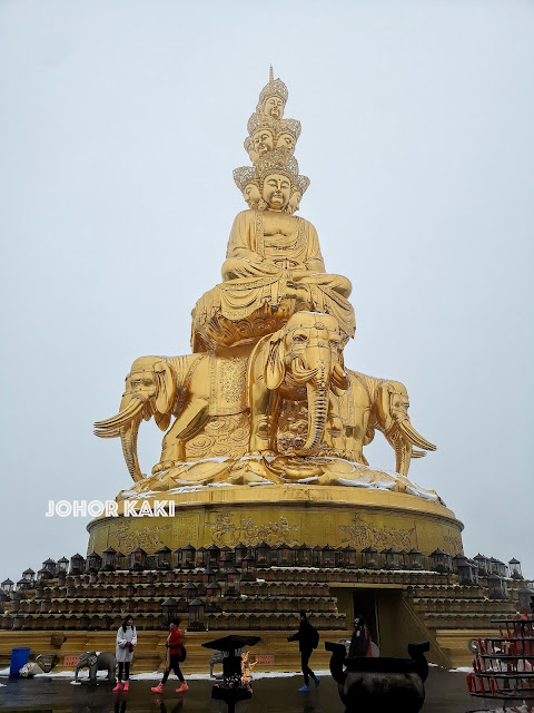 Emei Golden Buddha