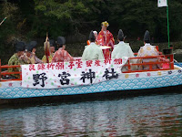 野宮神社の舞楽奉納船