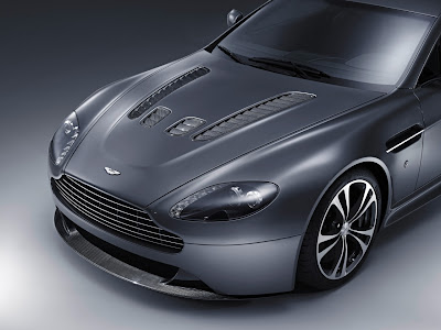 2010 Aston Martin V12 Vantage