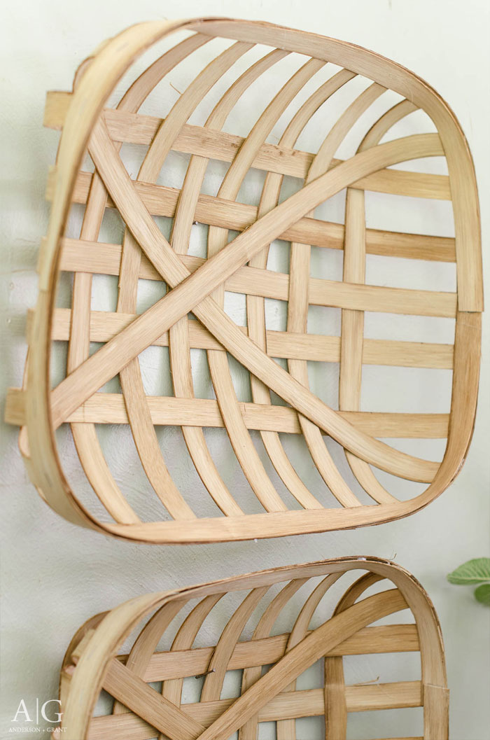 Learn how to make this set of DIY tobacco baskets for less than $20.  |  www.andersonandgrant.com