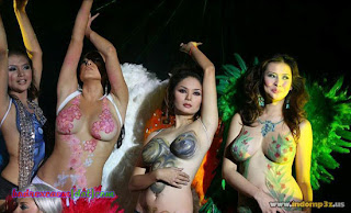 “foto-body-painting-indonesia”