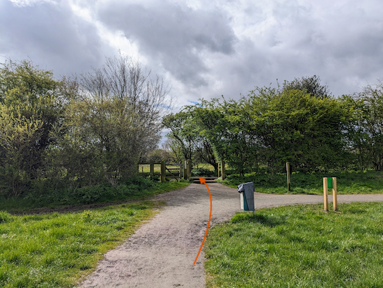 Leave the car park then turn left on Sandridge bridleway 8