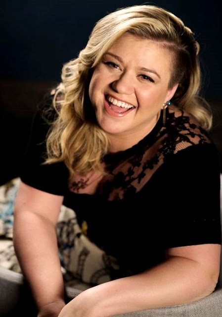 Foto de Kelly Clarkson muy gorda