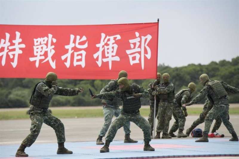 Al menos siete militares y veteranos del Ejército de Taiwán han sido condenados por espionaje para China, un caso que saca a la luz graves fallos de seguridad nacional.