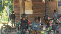 Sulit Menjangkau Tempat Pelayanan Kesehatan, Kini Satgas Pamtas Yonif 711/Rks Hadir Ke Rumah-Rumah Warga Papua