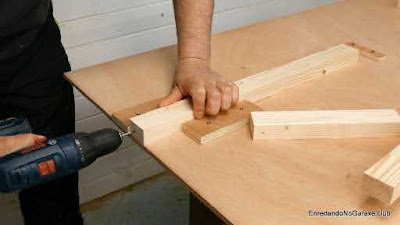 Cómo hacer un agujero largo en madera Fácil paso a paso