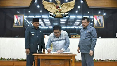 DPRD Jabar Sahkan Perda Perubahan Pajak Daerah