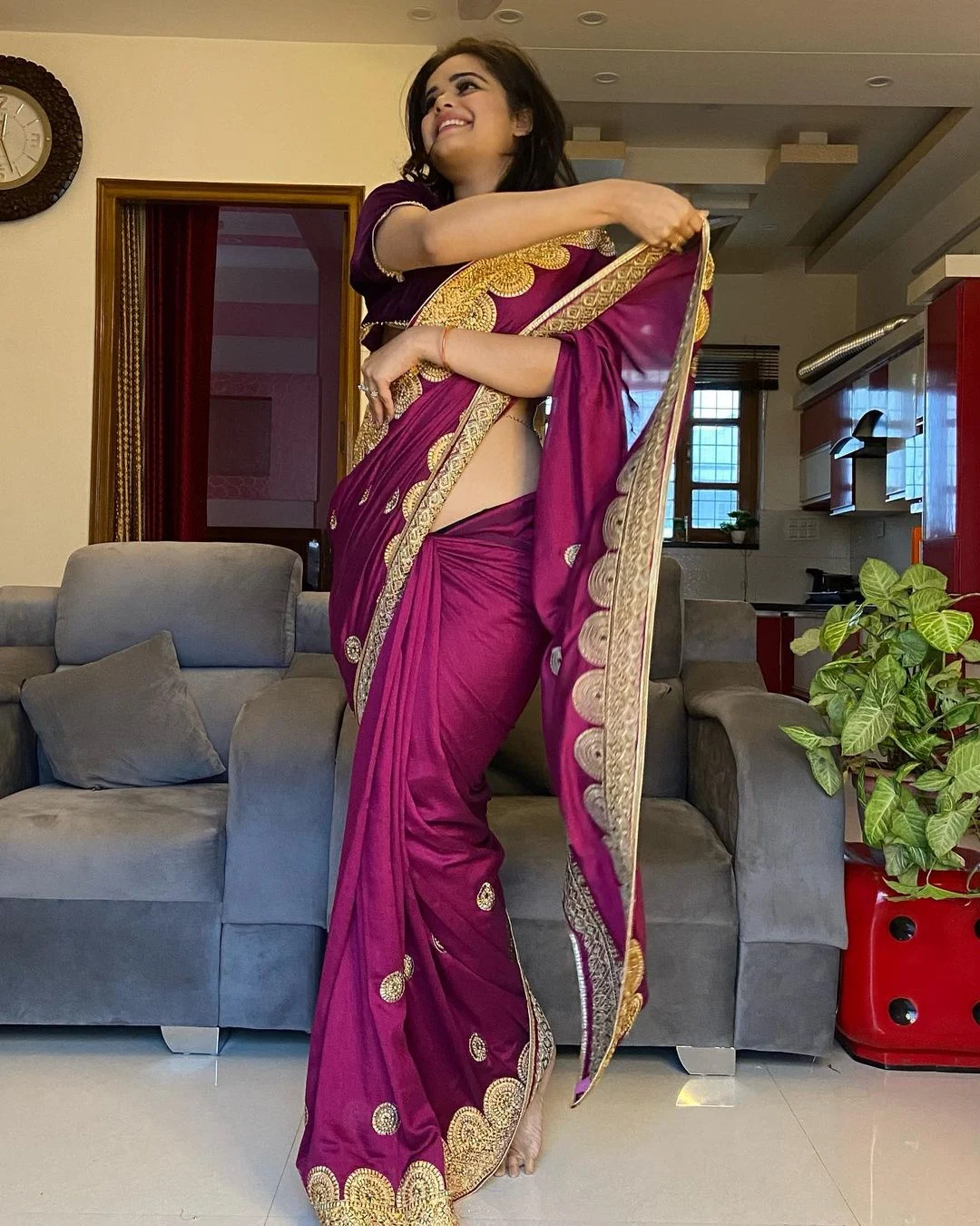 Vibhu Neha