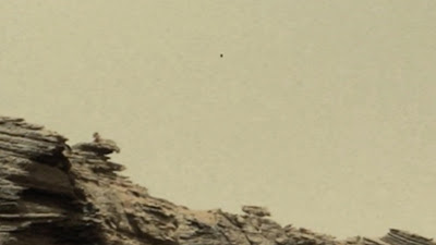Multiple UFOs photographed by the Mars Rover.