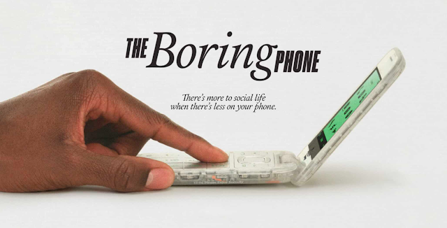 هاتف “Boring” الجديد: عودة إلى البساطة في عالم الهواتف المحمولة