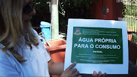 Saúde sinaliza com novas placas a qualidade da água das fontes da cidade