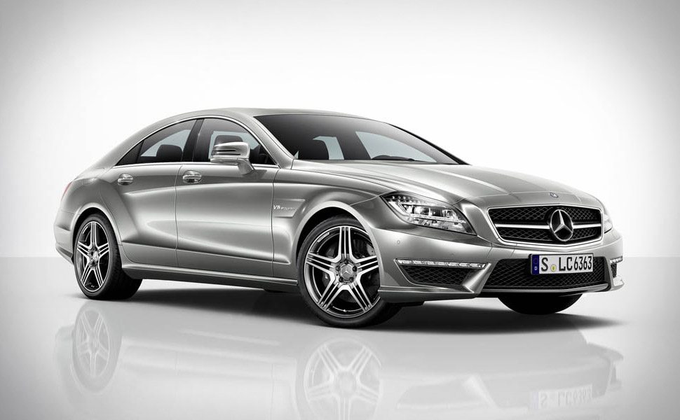 2012 MercedesBenz CLS63 AMG Management of all that power is AMG Speedshift