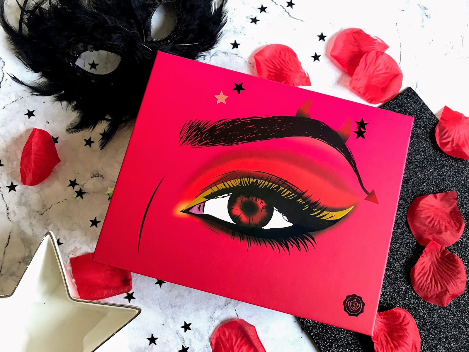 Glossybox October 2019 | Angel or Devil | Review 