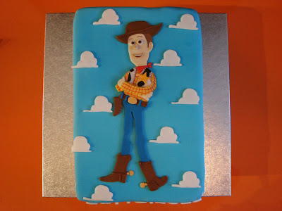 tarta fondant woody toy story