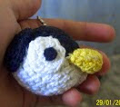 http://demonnekopaws.blogspot.com.es/2011/02/pinguino-amigurumi.html