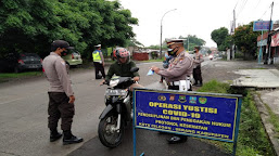 Laksanakan Ops Yustisi, Polsek Ciwandan Himbau Prokes dan Bagikan Ribuan Masker