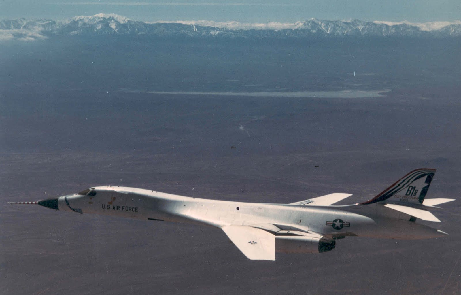 1A Lancer Long Range Bomber |Jet Fighter Picture