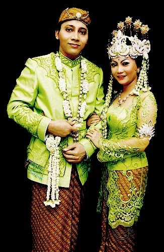 10 Model Kebaya Jawa Barat Ala Pakaian Adat Terbaru 2019