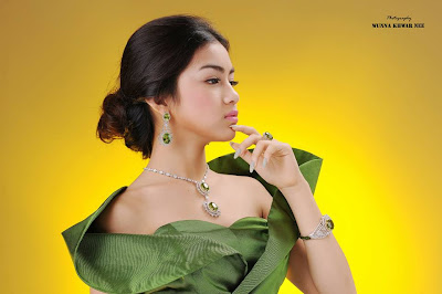 myanmar teenage model