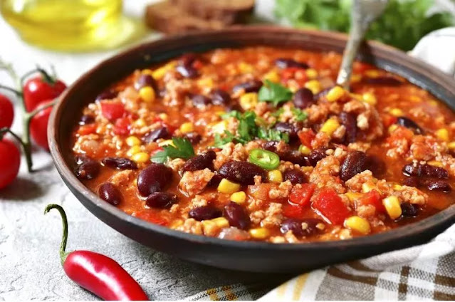 BEANS WITH MEXICAN CHICKEN