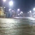 Chuva forte faz Rio transbordar e água invade ruas de Jacobina