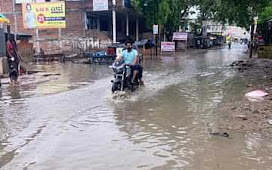 वाराणसी : चक्रवात ताउते का असर, झमाझम बारिश से सड़कें गलियां तालाब बनी 