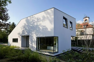 Moderna Casa con diseños esculturales en un Bussum Villa Lush