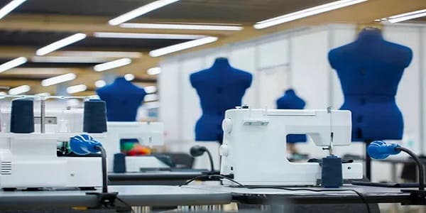 مصانع ملابس في أوروبا