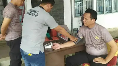 Subsatgas Dokkes OMB Polda Sulut Gelar Patroli Kesehatan di PPK Wanea