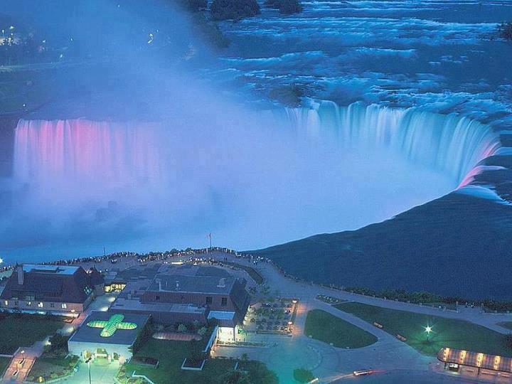 Amazing view of Niagara falls - Canada