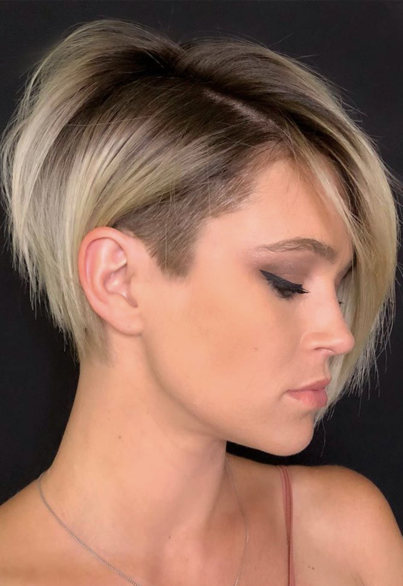 short hairstyles for 2023 female