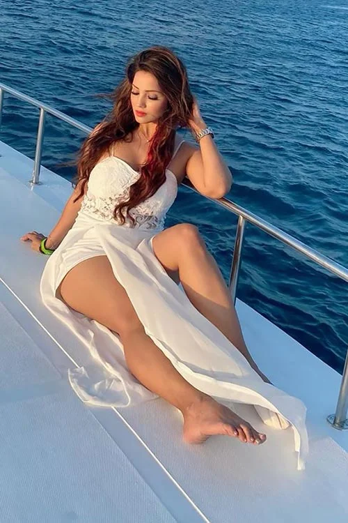 adaa khan sexy legs high slit dress