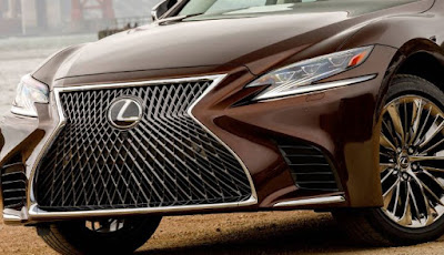 2019 LEXUS LS 500 F Sport Review