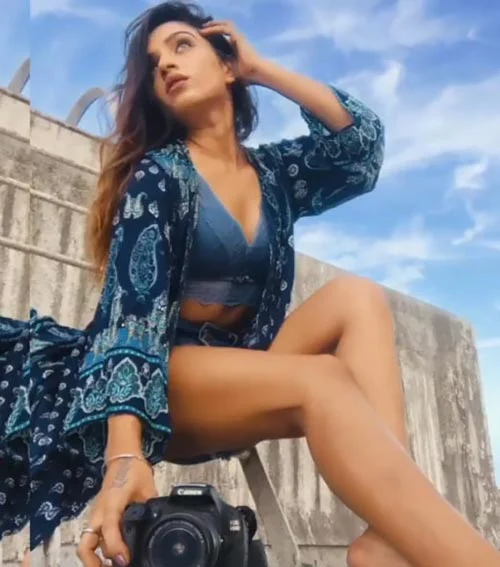 Neha Chowdhury sexy legs hot photos