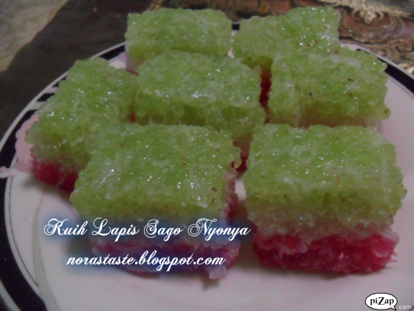 Roses of Nora: Kuih Lapis Sago Nyonya