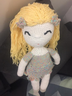 como fazer lacinho para boneca Amigurumi 