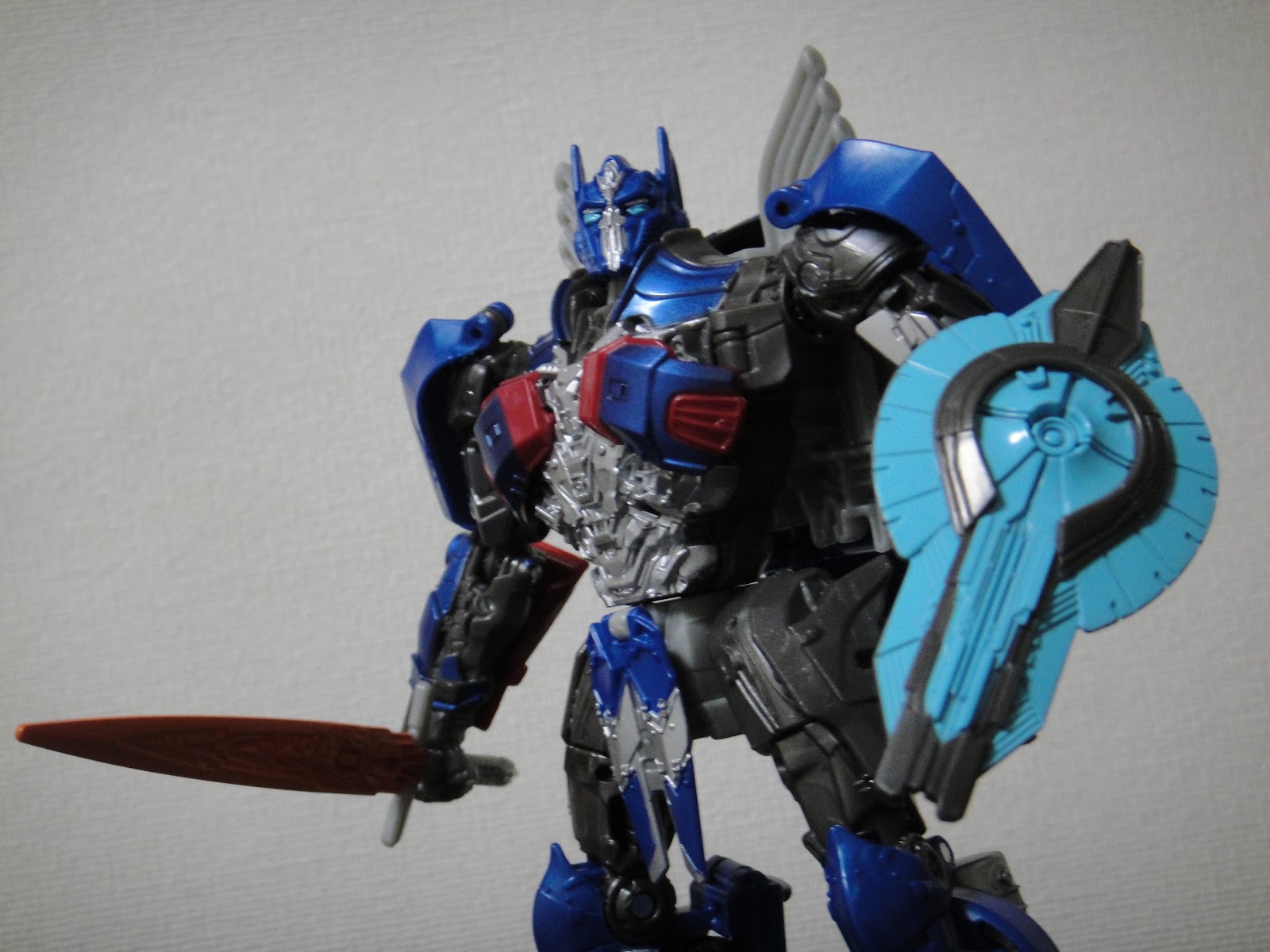 オプティマス プライム 最後の騎士王 Optimus Prime The Last Knight Voyager