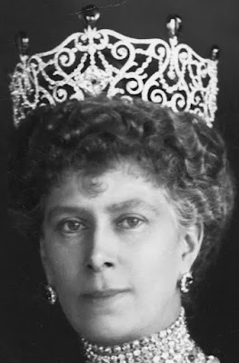 delhi durbar tiara queen mary united kingdom garrard cullinan diamond