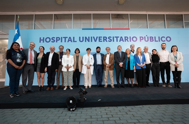 Presidente Boric promulga ley para integrar el Hospital Clínico de la Universidad de Chile a la red de salud pública